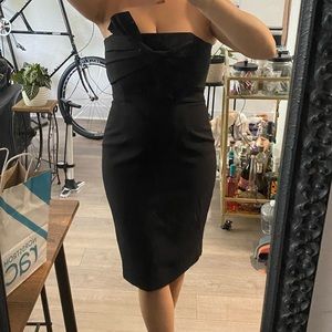 Chelsea28 Black Strapless Bow Knee Length Dress 10.